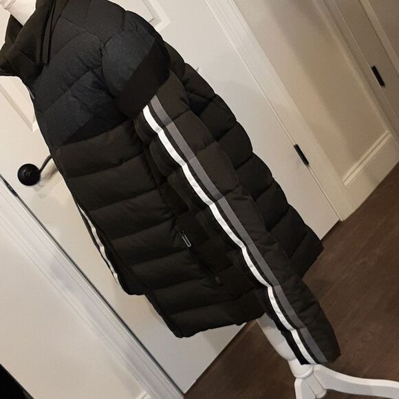 Outdoor Black and Gray Puffer Jacket - Picture 4 of 15